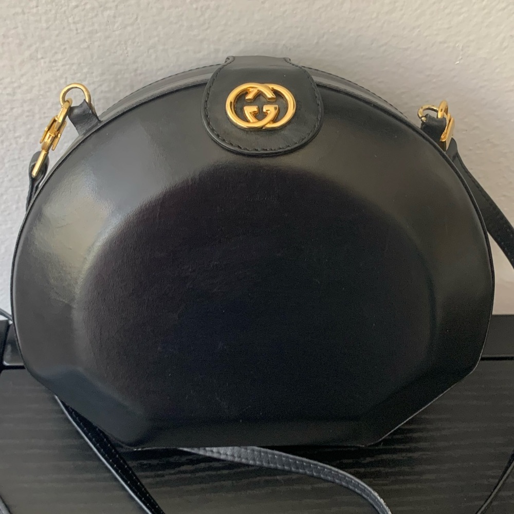 Gucci 70s Canteen Purse Black and Gold Round Hard Case Structured Shoulder Bag